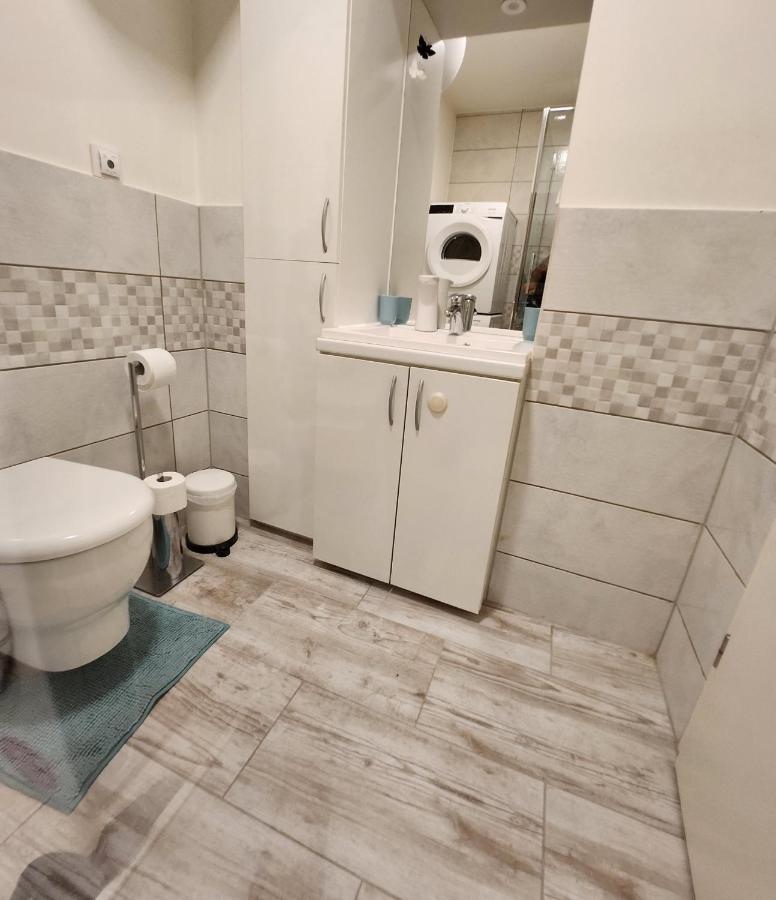Studio Apartma V8 Máribor Exterior foto